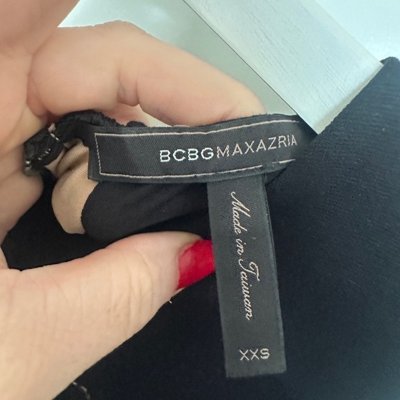 BCBGMaxAzria Leona Black Dress with Lace Detail - Picture 3 of 4